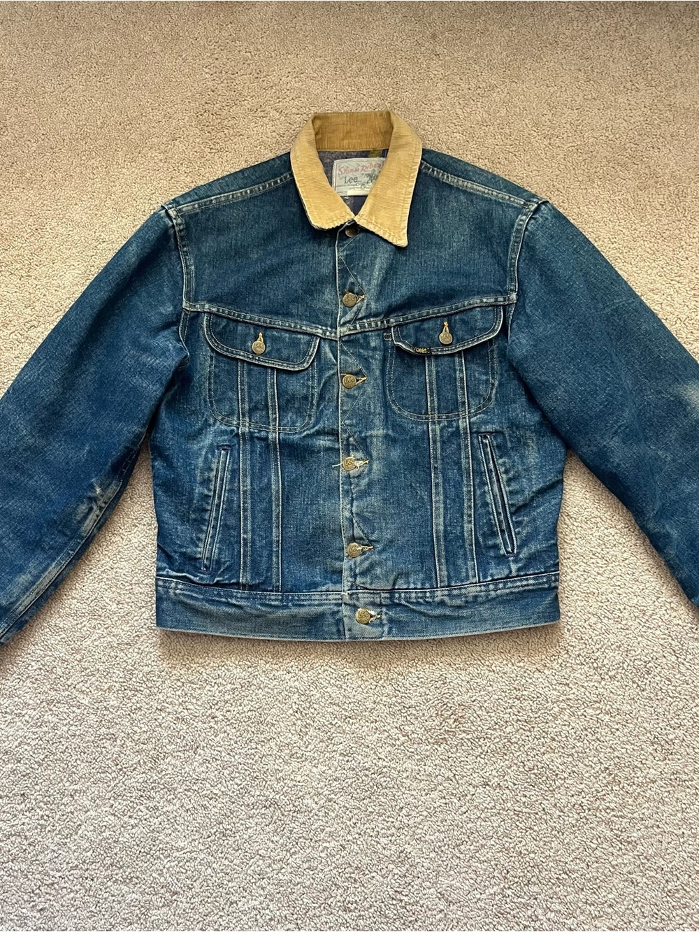 Lee Storm Rider Men’s Blue Denim Trucker Jacket with Tan Corduroy Collar